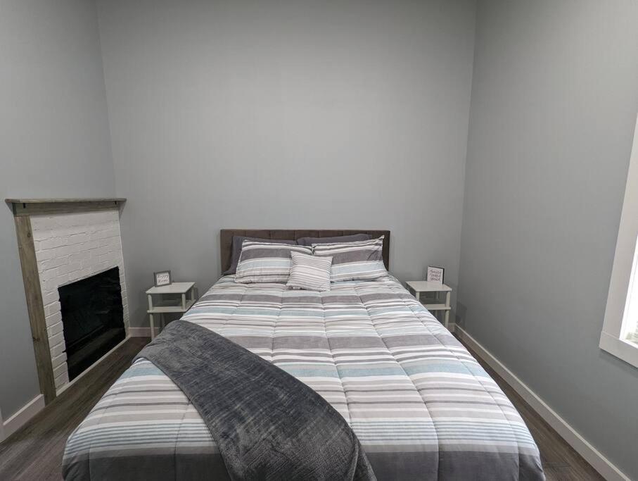 Summerlee Suite - Beautiful Remodeled Farmhouse Oak Hill Ngoại thất bức ảnh